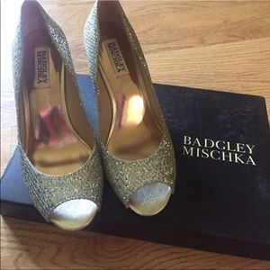 Badgley Mischka Wedges! Never Worn!